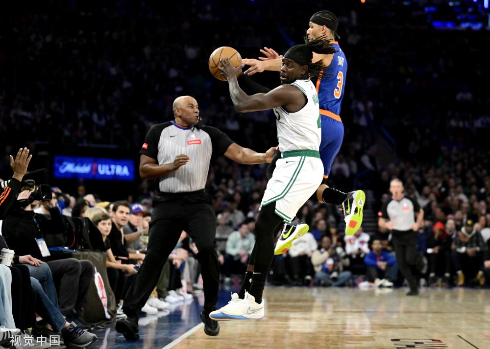 疆队的进攻 疆队的进攻